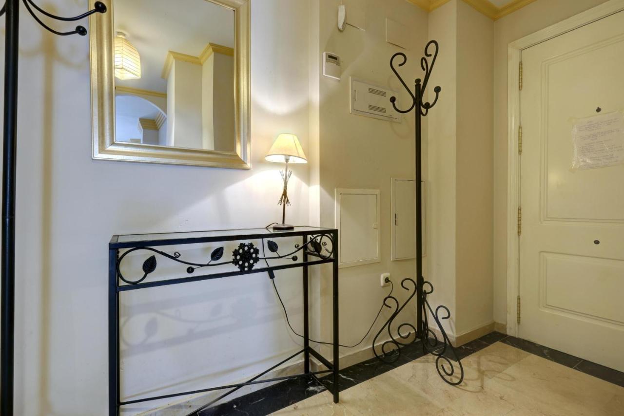 First Line Beach Apartment ماربيا المظهر الخارجي الصورة